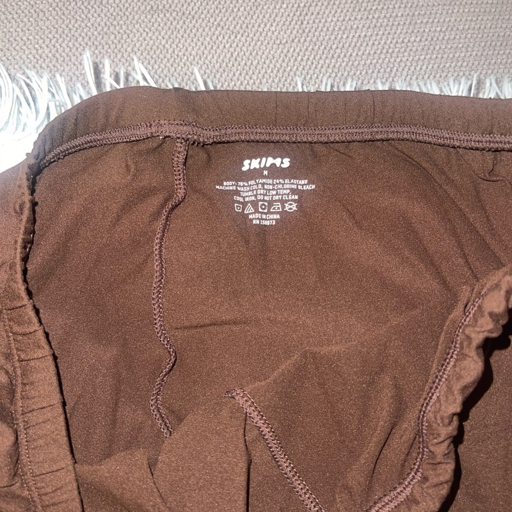 SKIMS leggings